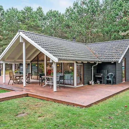 Holiday home Matine - 800m From The Sea In Lolland- Falster And Mon By Interhome