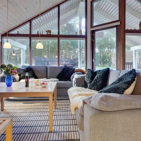 Dom wakacyjny Matine - 800m From The Sea By Interhome Rødby